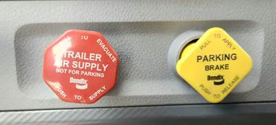 Freightliner Cascadia 126 Interior Part