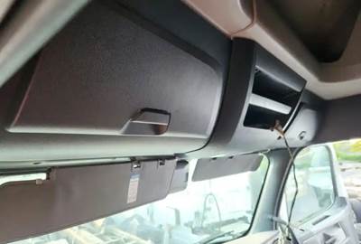 Freightliner Cascadia 126 Interior Part
