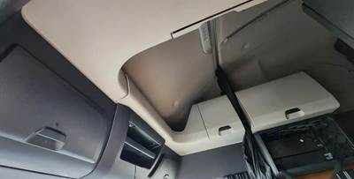 Freightliner Cascadia 126 Interior Part