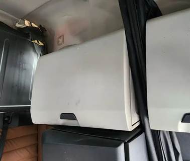 Freightliner Cascadia 126 Interior Part