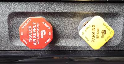 Freightliner Cascadia 126 Interior Part