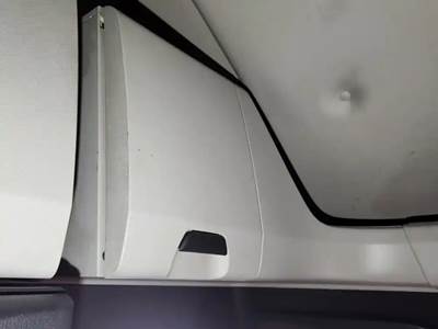 Freightliner Cascadia 126 Interior Part