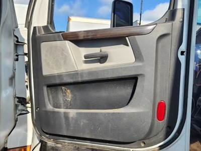 Freightliner Cascadia 126 Interior Part