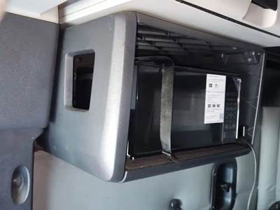 Freightliner Cascadia 126 Interior Part