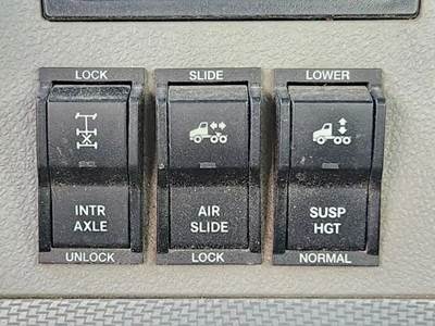 Freightliner Cascadia 126 Interior Part