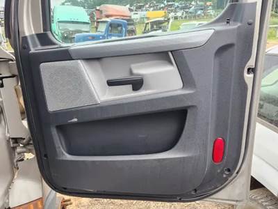 Freightliner Cascadia 126 Interior Part