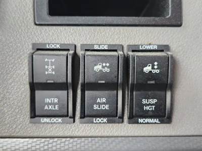 Freightliner Cascadia 126 Interior Part