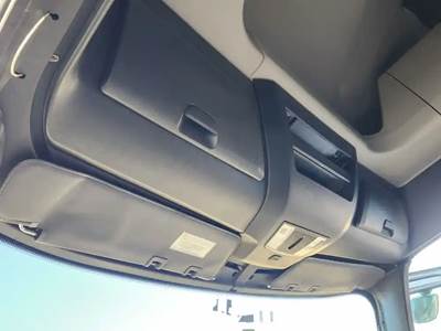 Freightliner Cascadia 126 Interior Part