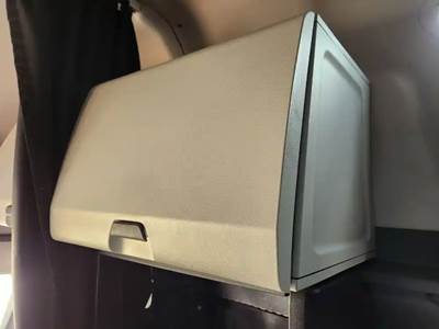 Freightliner Cascadia 126 Interior Part