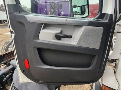 Freightliner Cascadia 126 Interior Part