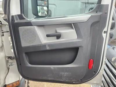 Freightliner Cascadia 126 Interior Part