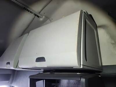 Freightliner Cascadia 126 Interior Part