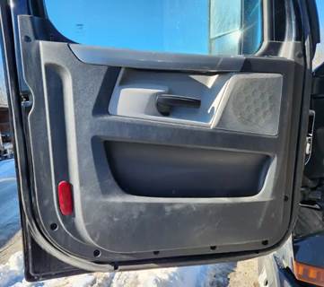 Freightliner Cascadia 126 Interior Part