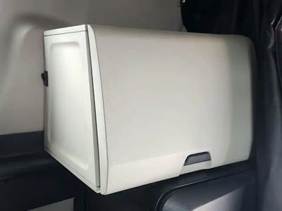 Freightliner Cascadia 126 Interior Part