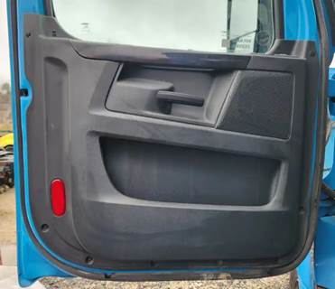Freightliner Cascadia 126 Interior Part