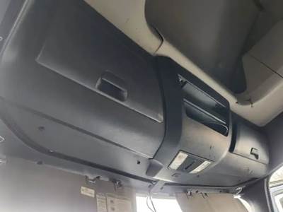 Freightliner Cascadia 126 Interior Part