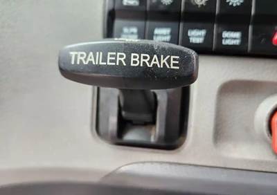 Used 2021 Freightliner Cascadia 126 Miscellaneous Dash Switches, Trailer Brake Control