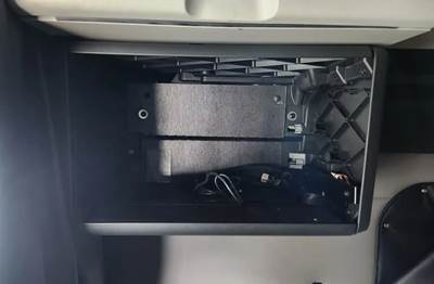 Used 2021 Freightliner Cascadia 126 Right Sleeper Cabinets, Black Plastic