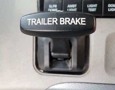 Used 2021 Freightliner Cascadia 126 Miscellaneous Dash Switches, Trailer Brake Control