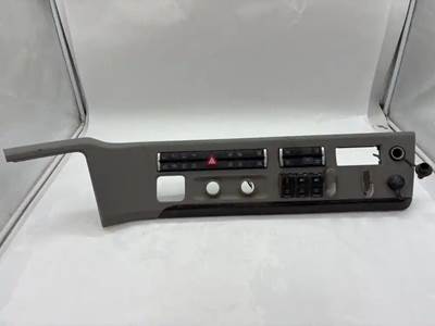 Used 2021 Freightliner Cascadia 126 Miscellaneous Dash Switches