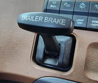 Used 2019 Freightliner Cascadia 126 Miscellaneous Dash Switches, Trailer Brake Control