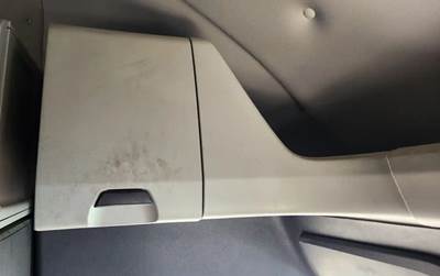 Used 2019 Freightliner Cascadia 126 Left Sleeper Cabinet, Grey Plastic