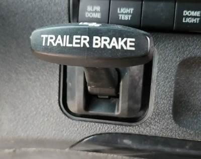 Used 2023 Freightliner Cascadia 126 Miscellaneous Dash Switches, Trailer Brake Control
