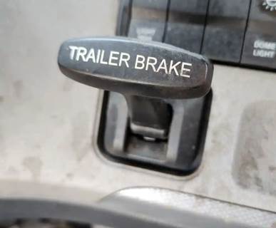 Used 2019 Freightliner Cascadia 126 Miscellaneous Dash Switches, Trailer Brake Control