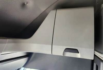Used 2020 Freightliner Cascadia 126 Right Sleeper Cabinet, Grey Plastic, 24"L x 17"H x 18.5"W