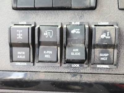 Used 2026 Freightliner Cascadia 126 Miscellaneous Dash Switches