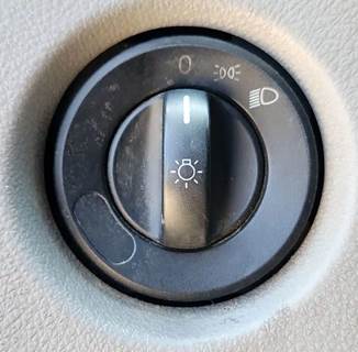 Used 2019 Freightliner Cascadia 126 Miscellaneous Dash Switches