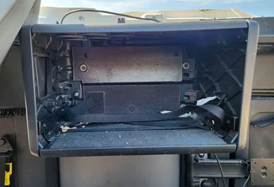 Used 2019 Freightliner Cascadia 126 Left Sleeper Cabinets, Black Plastic