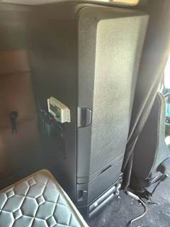 Used 2020 Freightliner Cascadia 126 Left Sleeper Cabinets, Black
