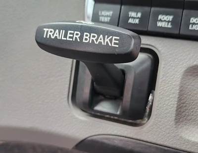 Used 2024 Freightliner Cascadia 126 Miscellaneous Dash Switches, Trailer Brake Control