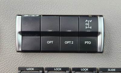 Used 2024 Freightliner Cascadia 126 Miscellaneous Dash Switches