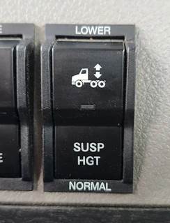 Used 2024 Freightliner Cascadia 126 Miscellaneous Dash Switches, Controls: Susp Hgt
