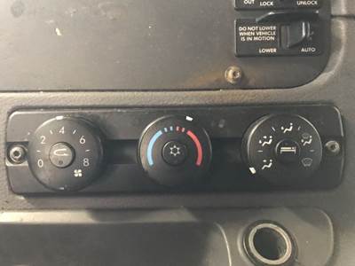 Freightliner Cascadia 132 Interior Part