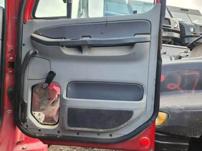 Freightliner Columbia 112 Interior Part