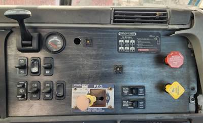 Used 2006 Freightliner Columbia 112 Miscellaneous Dash Switches with Engine Oil Temp Gauge