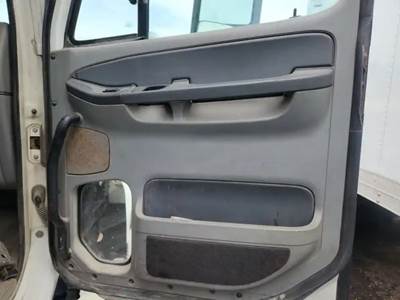 Freightliner Columbia 120 Interior Part