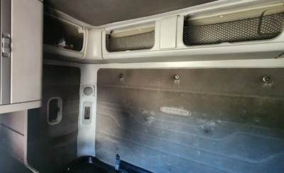 Freightliner Columbia 120 Interior Part