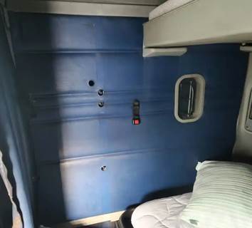 Freightliner Columbia 120 Interior Part