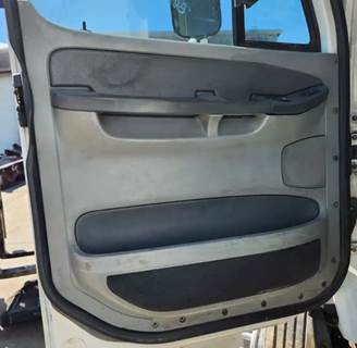 Freightliner Columbia 120 Interior Part
