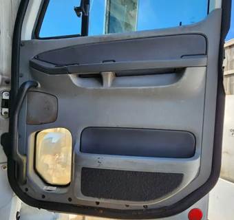 Freightliner Columbia 120 Interior Part
