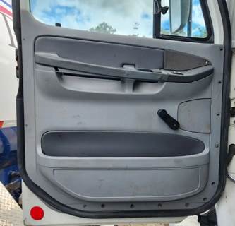 Freightliner Columbia 120 Interior Part