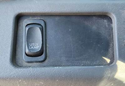 Used 2006 Freightliner Columbia 120 Miscellaneous Dash Switches