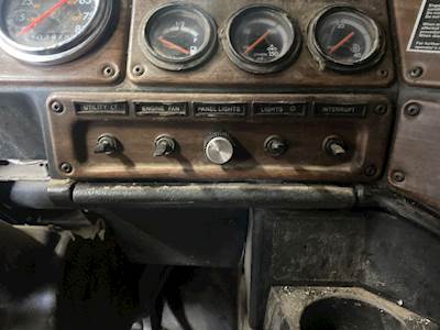 Freightliner FLD112 Interior Part for a 1997 Freightliner FLD112SD