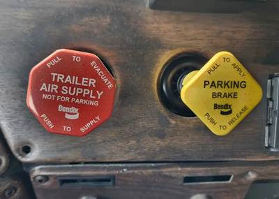 Used 1993 Freightliner FLD120 Miscellaneous Dash Switches