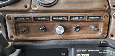 Used 1993 Freightliner FLD120 Miscellaneous Dash Switches