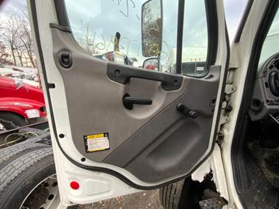 Freightliner M2 106 Interior Part